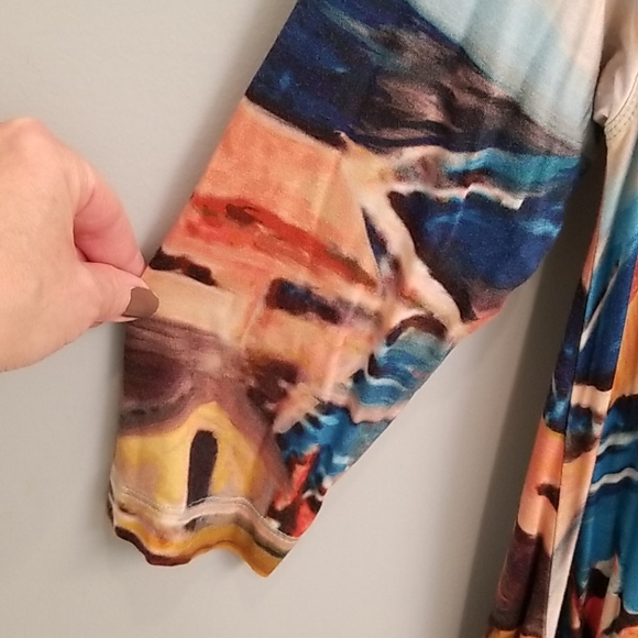 Multiples Eiffel Tower Print Swingy Tunic Top in S - Picture 6 of 10